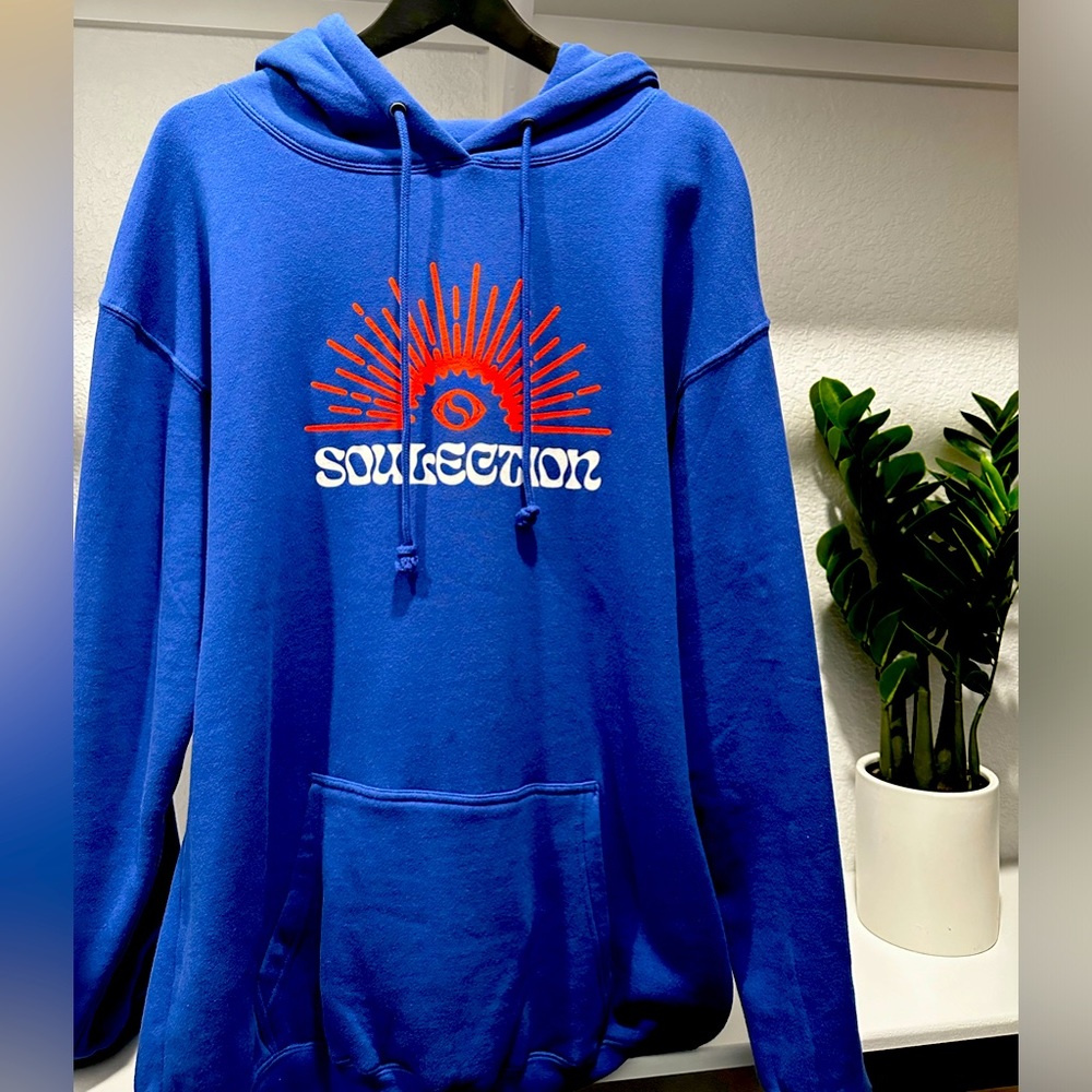 Large SOULECTION Pull Over hoodie